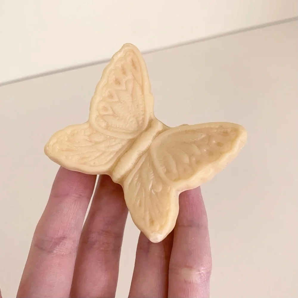 90’s Vintage butterfly decorative soap
